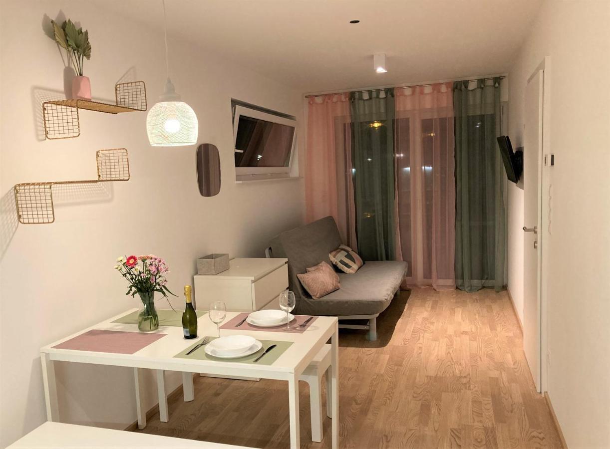 Ferienwohnung Promenade By Bestchoice - Self Check-In With Parking Option Graz Exterior foto